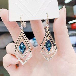  Crystal Retro Earrings